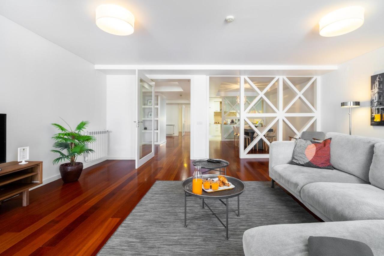 Whome | Luxury Chiado Prime Apartment Лиссабон Экстерьер фото